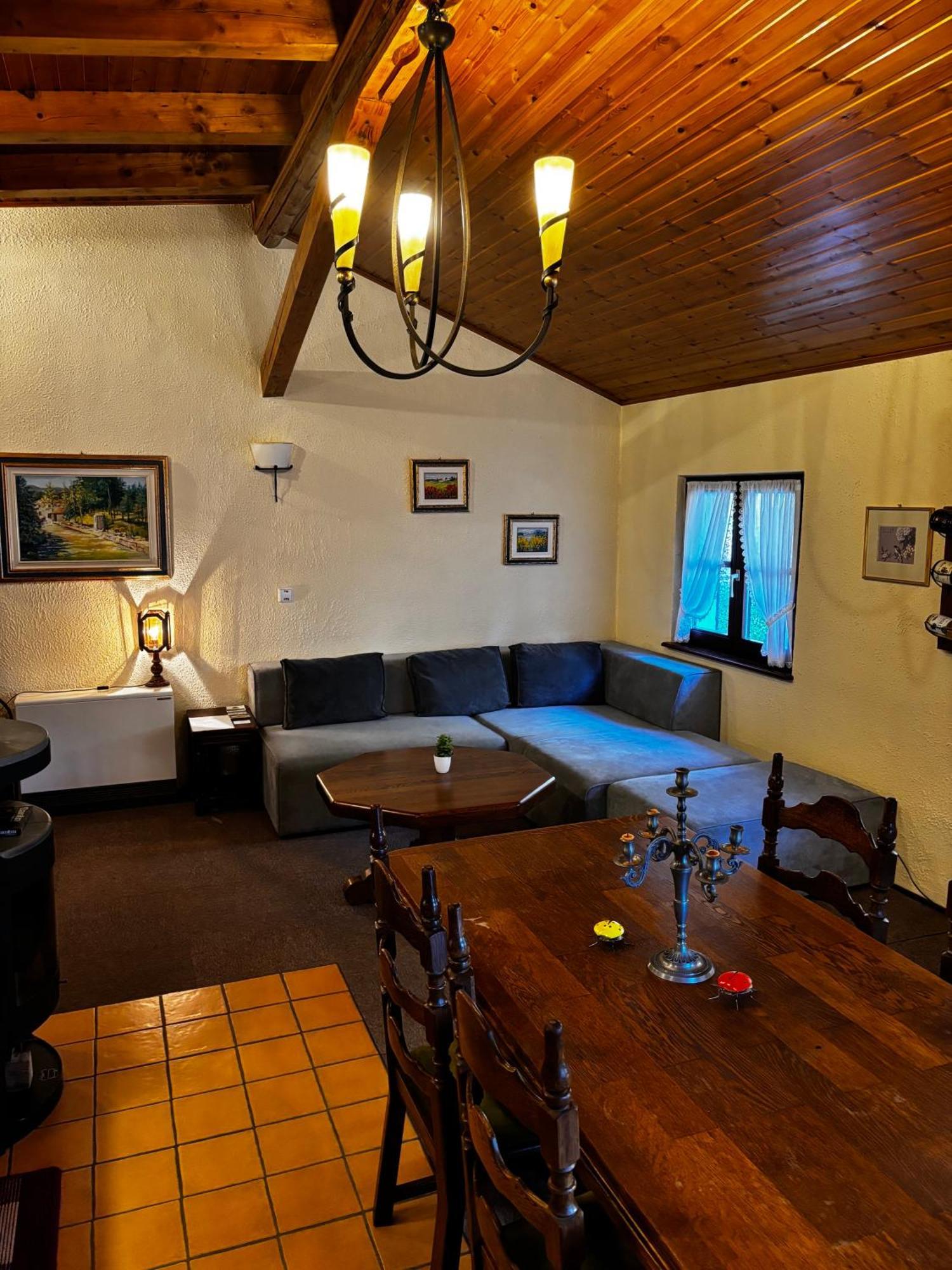 Trusties Villa Dirbach Buitenkant foto